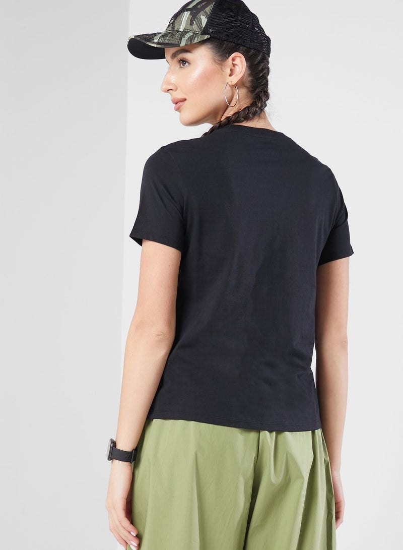 نايكي تيشيرت بشعار الماركة - Image 2